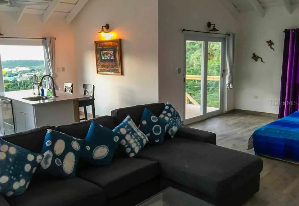 5r, Mount Resaca Barrio Flamenco, Culebra - 9