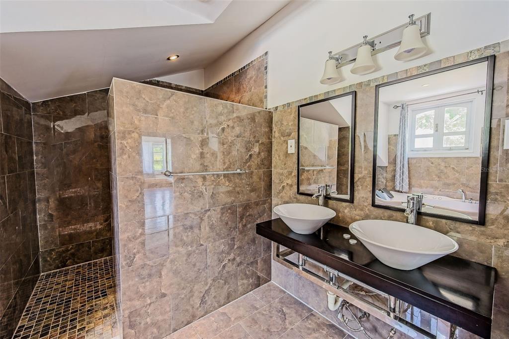 135, Villa Perez, Adjuntas - 9