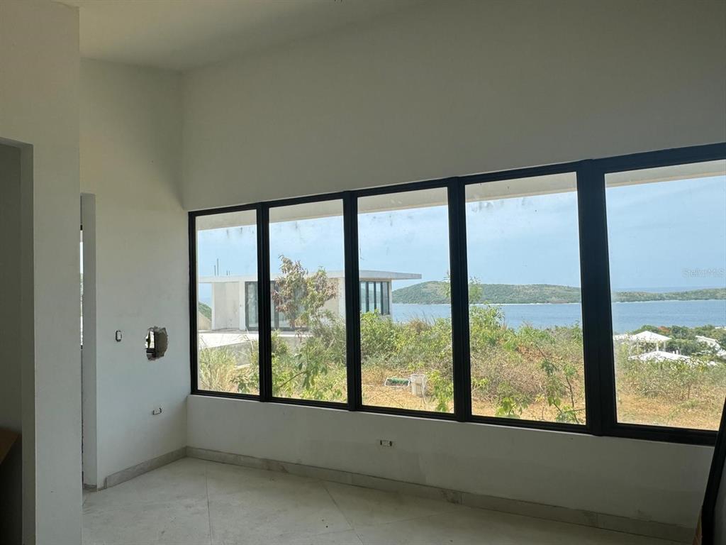 8, Alturas De Zoni, Culebra - 25