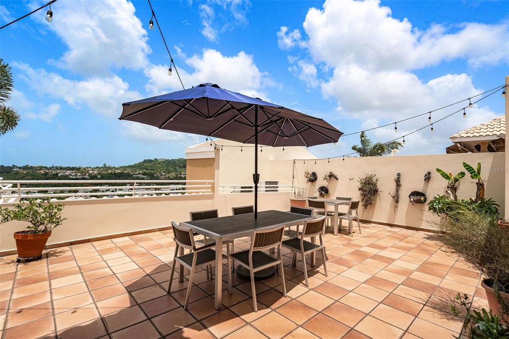2 A6, 1, Palma Real Ave., Guaynabo - 33