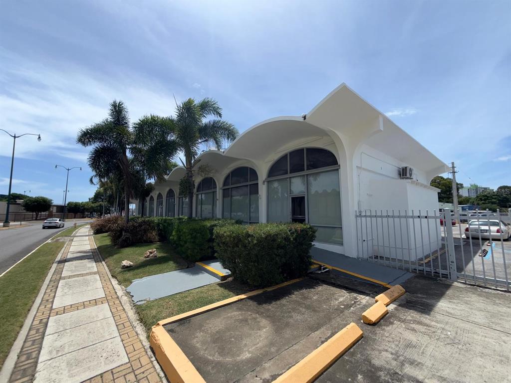 2822, Ave Las Américas, Ponce - 11