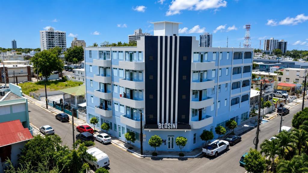 2844, Av Roosevelt, Ponce - 1