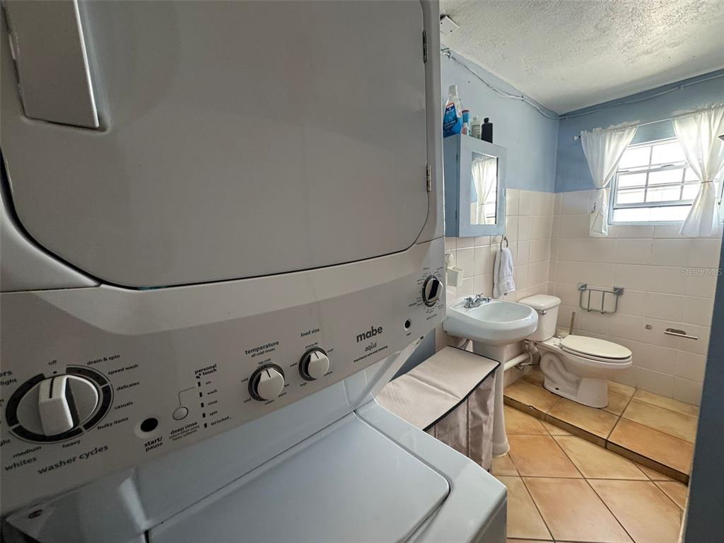 27, William Font Street, Culebra - 19