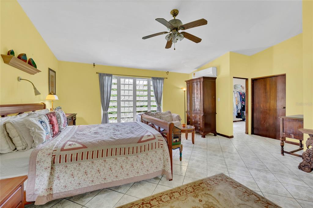 110, Freire Calle Rubi, Cidra - 17