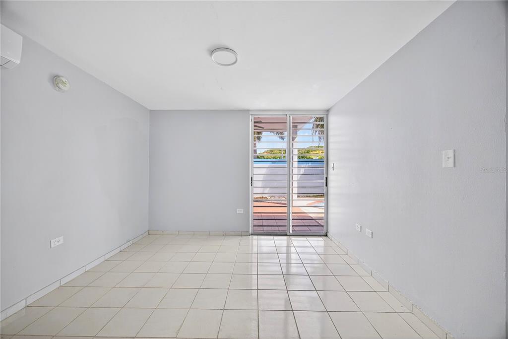 757, Enrique Laguerre, Ponce - 20