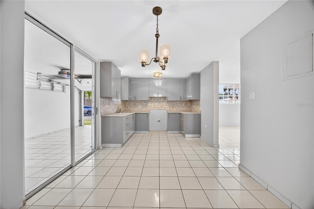 757, Enrique Laguerre, Ponce - 4