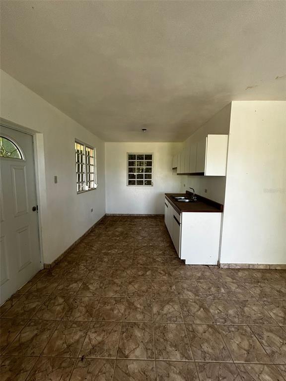 171, Km 2.1, Bo. Rincon, Cidra - 6
