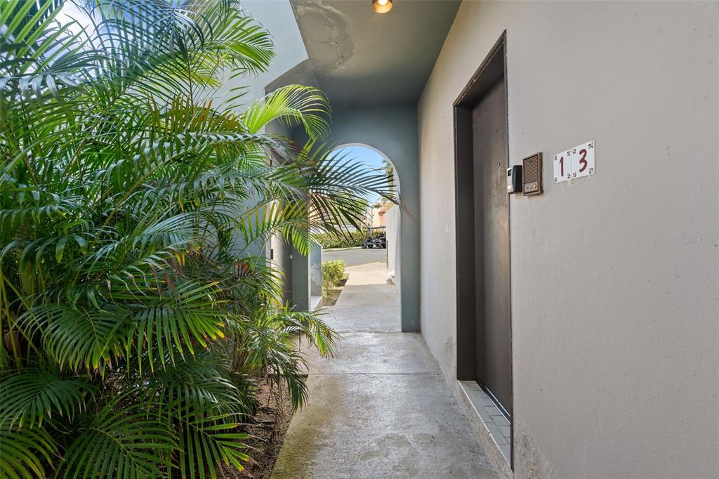 13, 180, Crescent Cove, Humacao - 1