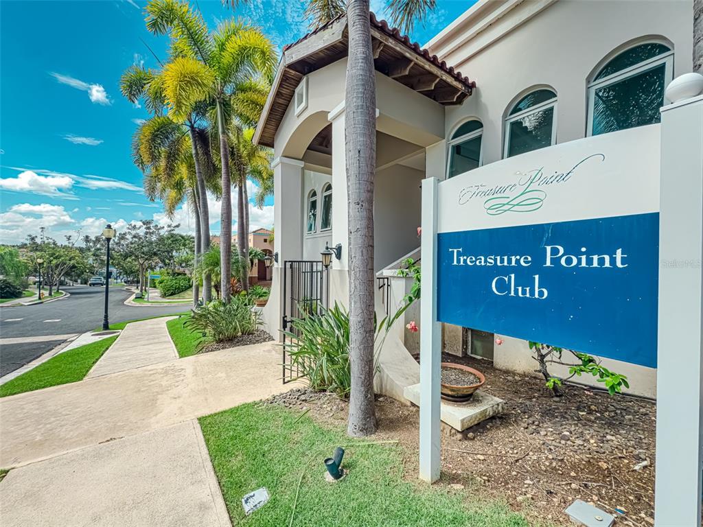 372, 00690, Cond Treasure Point, Vega Alta - 53