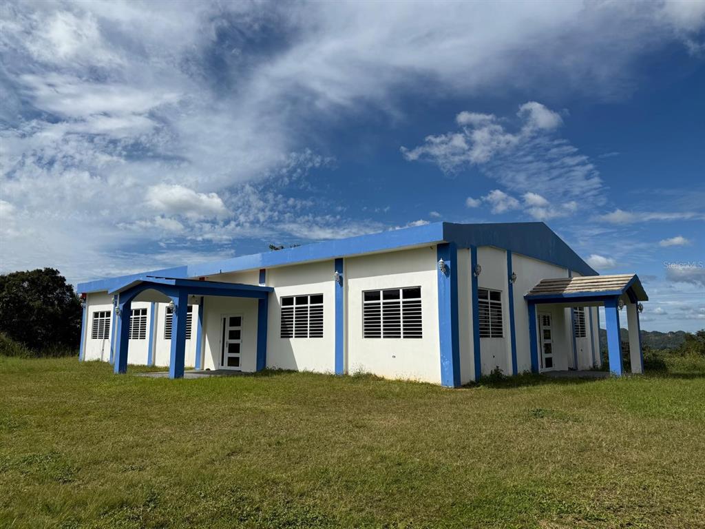 111, Carr 111 R 602 Km 1.2 Int. Bo Angeles, Utuado - 2