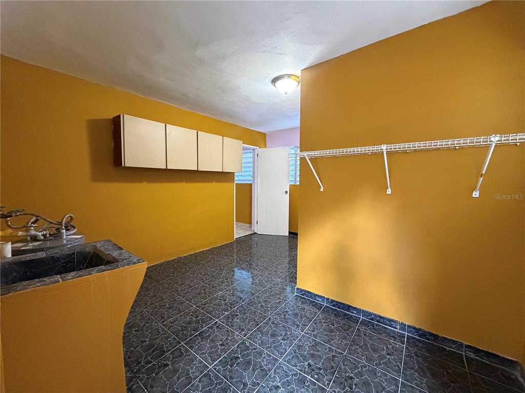 Lot 1, Km 4.9, Pr 175, Caguas - 21