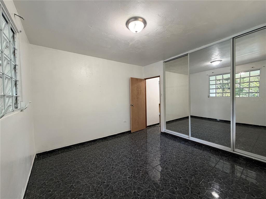 Lot 1, Km 4.9, Pr 175, Caguas - 7