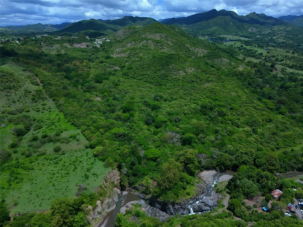Carr 556 Km. Hm 2.2, Pasto, Coamo - 3