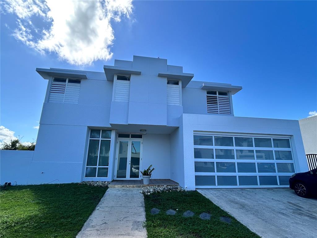 345, Calle Tulipan, Caguas - 2