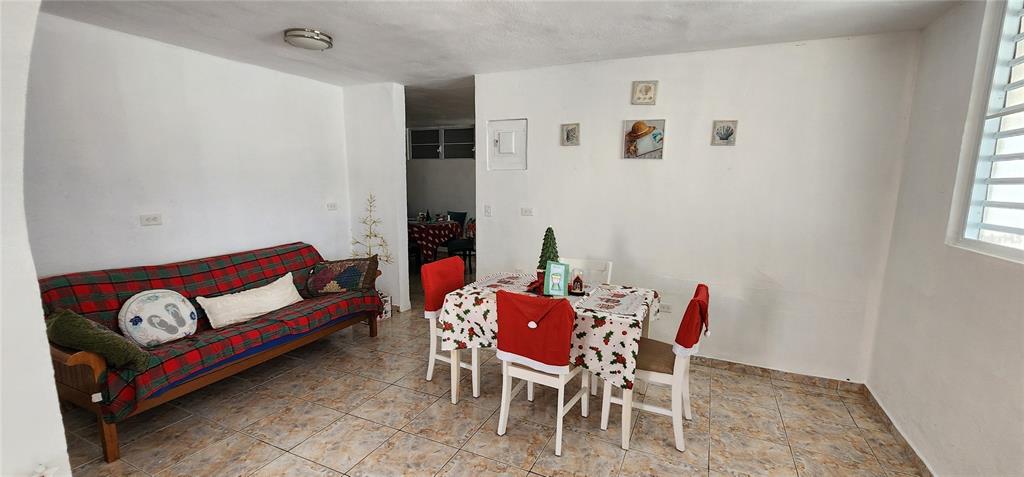 86, Calle 8, Brisas De Ceiba, Ceiba - 11