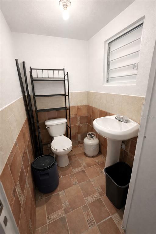 172, Rio Abajo, Cidra - 13