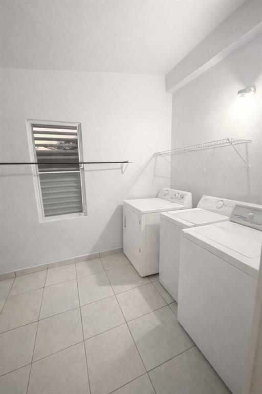 172, Rio Abajo, Cidra - 7