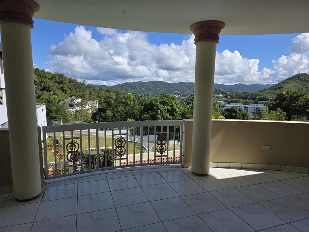 17, Del Recreo, Caguas - 5