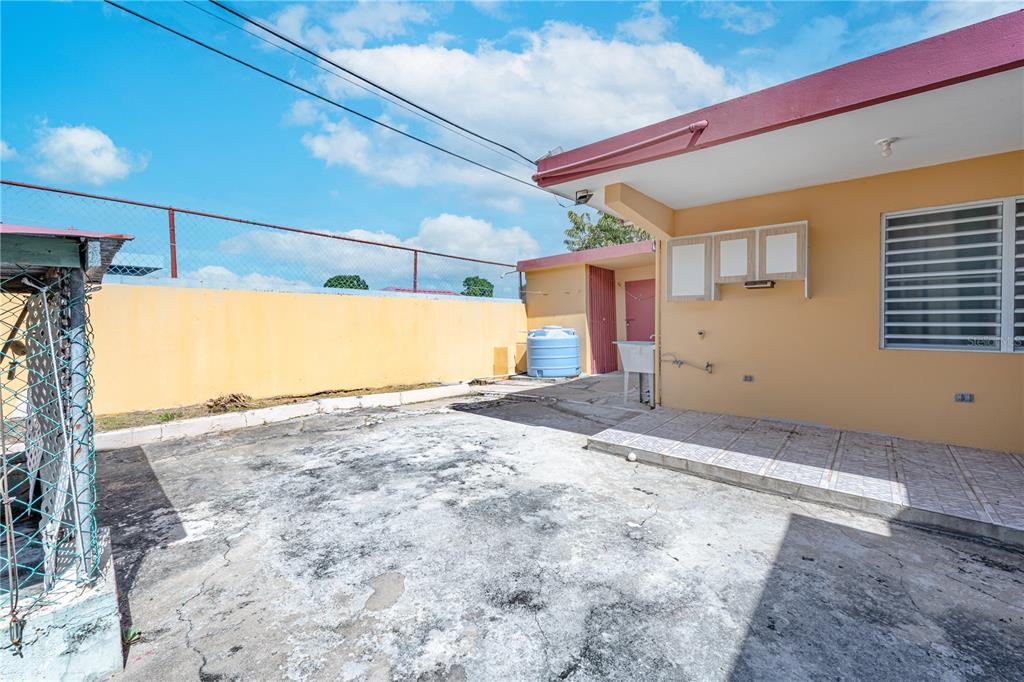 Sr 102 Km 34.0, Salamanca Dev Valencia St, San German - 19