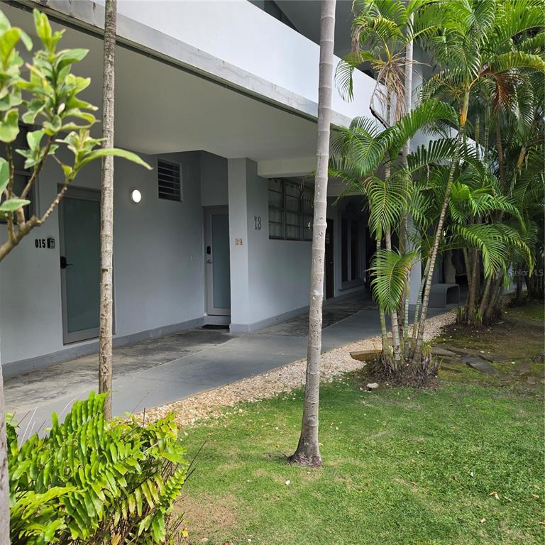 13, Ave. Ashford, Cond. La Rada, San Juan - 22