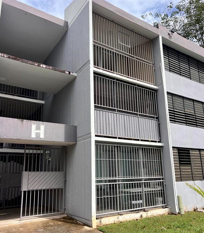 H301, 10 Ii, Santa Cruz, Bayamon - 6