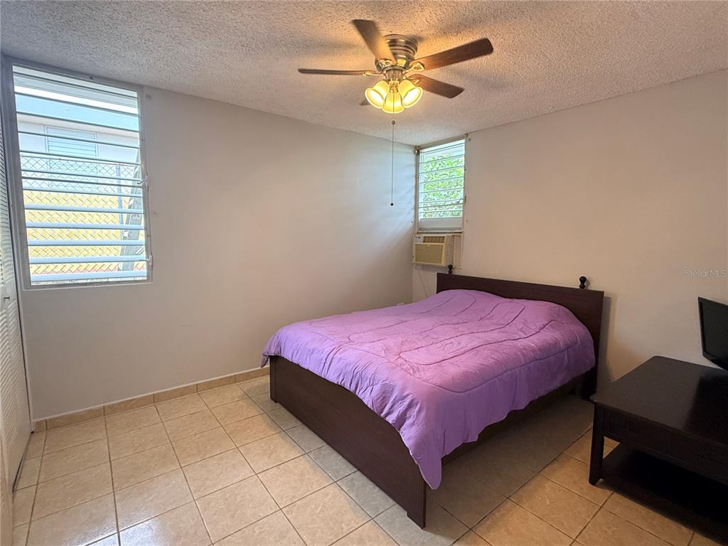 Q24 Calle 12, Calle Antonia Sáez, Urb Borinquen, Cabo Rojo - 16