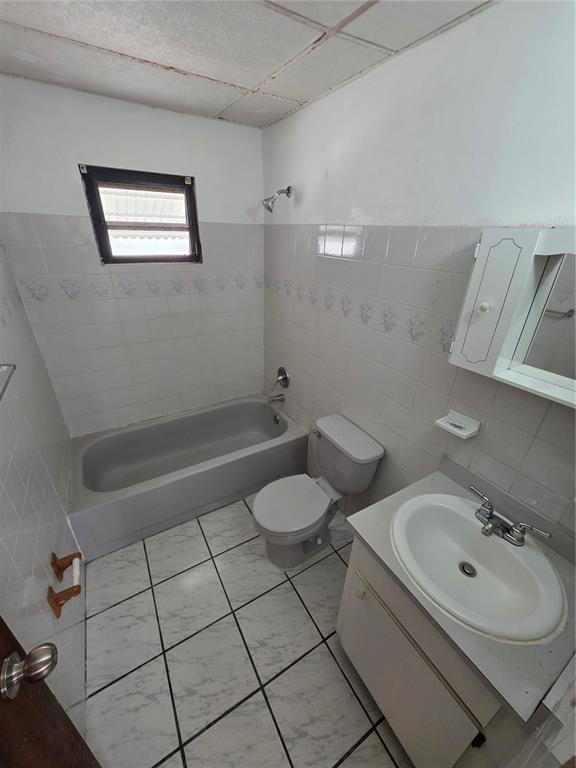 13, 509 Blq 211, Urb. Villa Carolina, Carolina - 9