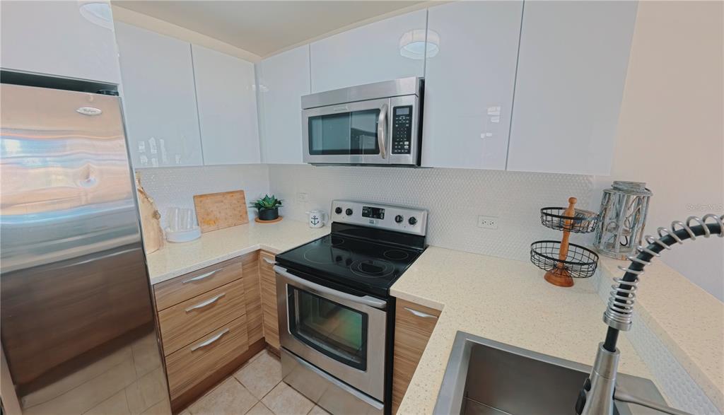 F104, 400, Cond. Haudimar Beach Apartments, Edif. F, Isabela - 11