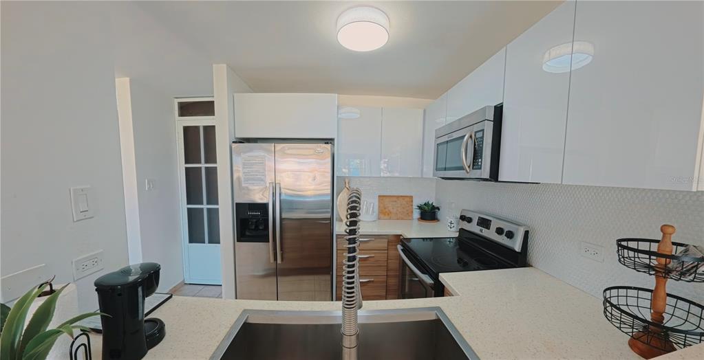F104, 400, Cond. Haudimar Beach Apartments, Edif. F, Isabela - 13