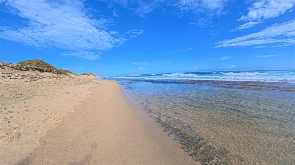 F104, 400, Cond. Haudimar Beach Apartments, Edif. F, Isabela - 26
