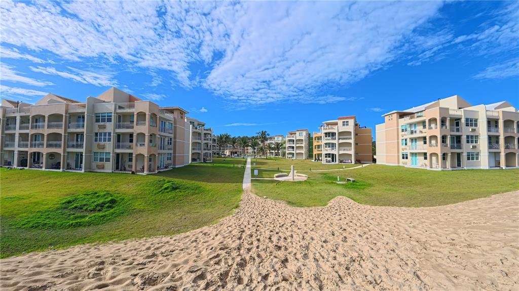 F104, 400, Cond. Haudimar Beach Apartments, Edif. F, Isabela - 34