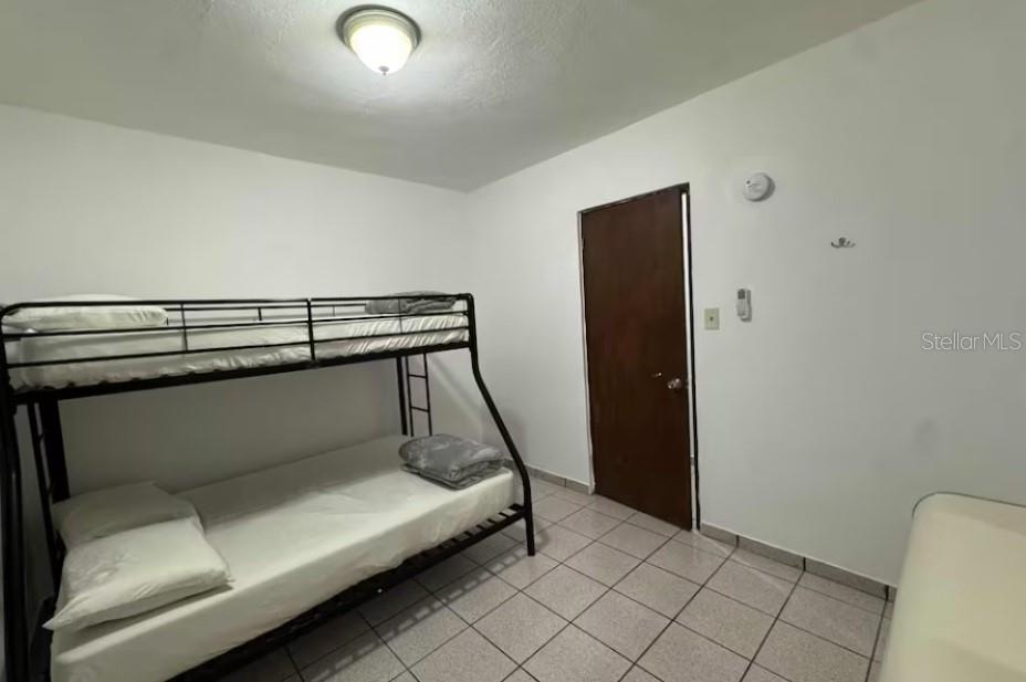 152, Clark Comm., Culebra - 5
