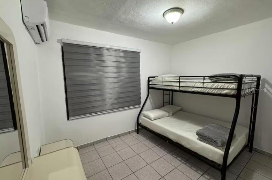 152, Clark Comm., Culebra - 6