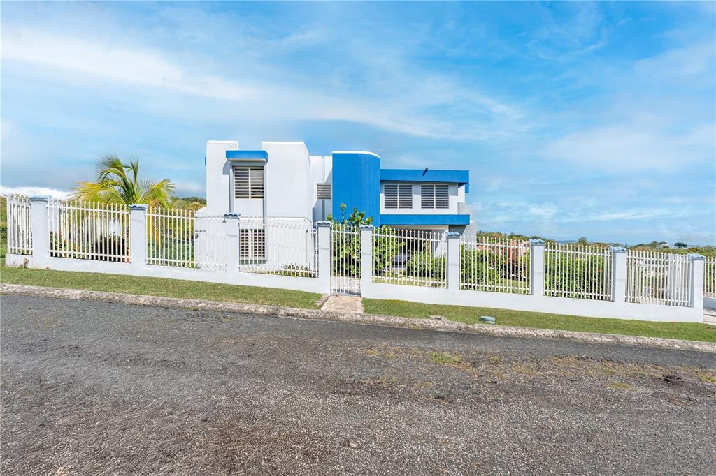 Sr 307 Km 7.0, Vistamar St Estancias De Alta Vista, Cabo Rojo - 2