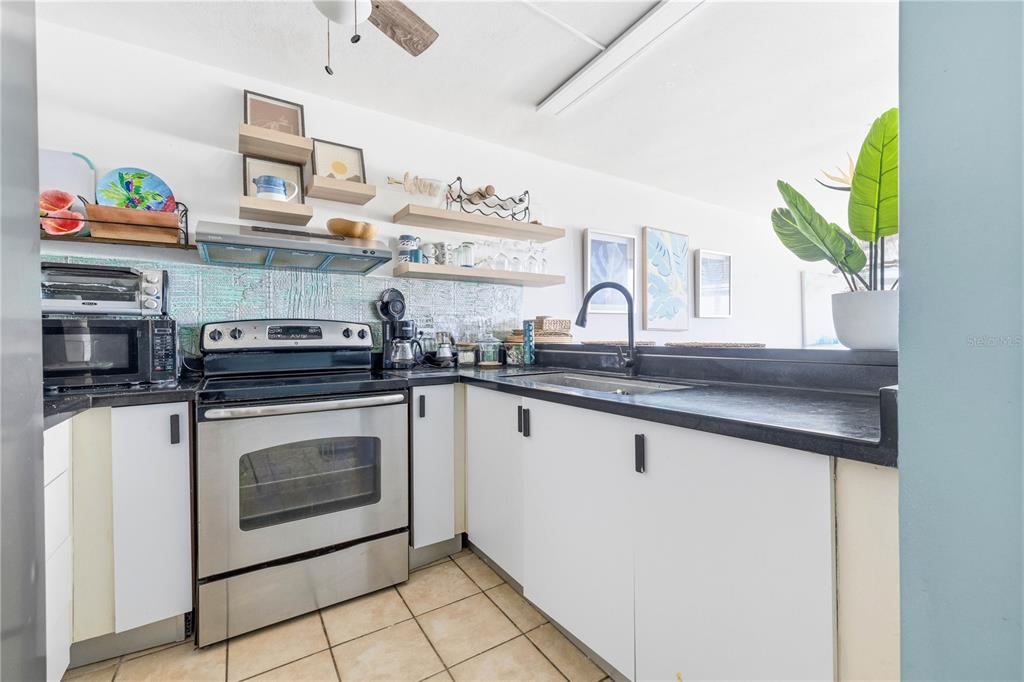 F208, Haudimar Beach Apartments, 4466, Isabela - 8