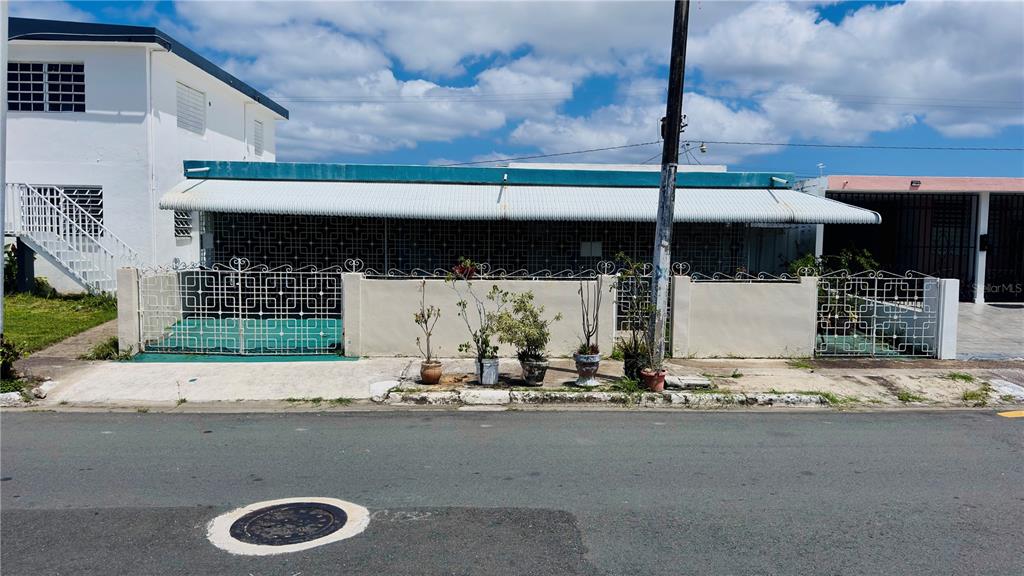 JF-34, Calle 232, Country Club, Carolina - 1