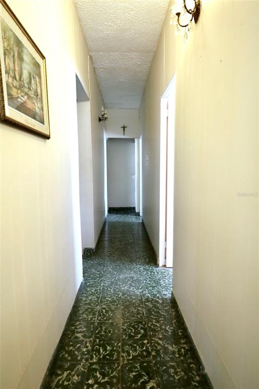 JF-34, Calle 232, Country Club, Carolina - 12