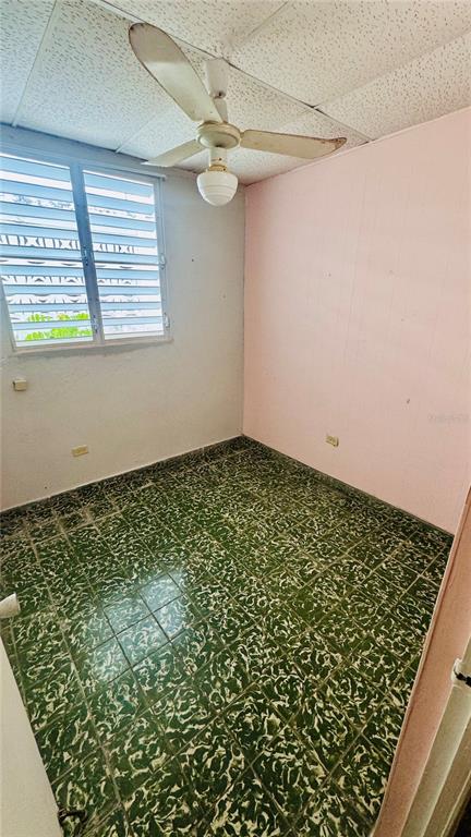 JF-34, Calle 232, Country Club, Carolina - 26