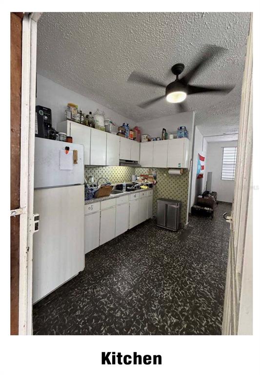 JF-33, Calle 232, Country Club, Carolina - 11