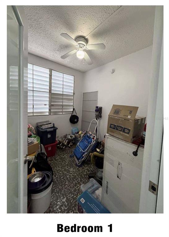 JF-33, Calle 232, Country Club, Carolina - 15