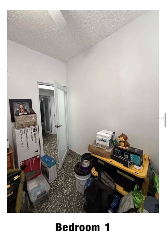 JF-33, Calle 232, Country Club, Carolina - 16