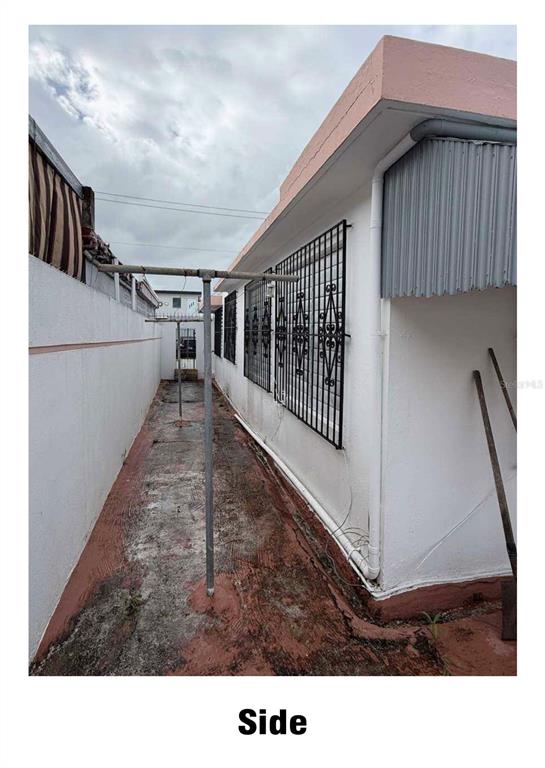 JF-33, Calle 232, Country Club, Carolina - 4