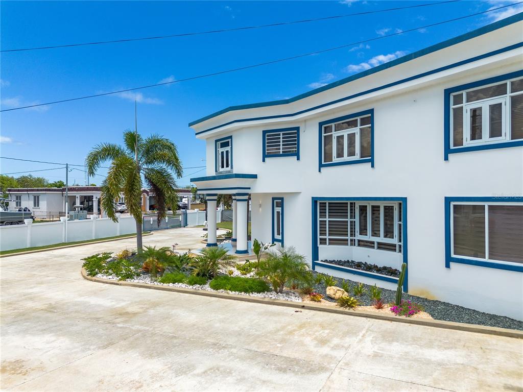 1, Calle Isamar, Isabela - 46