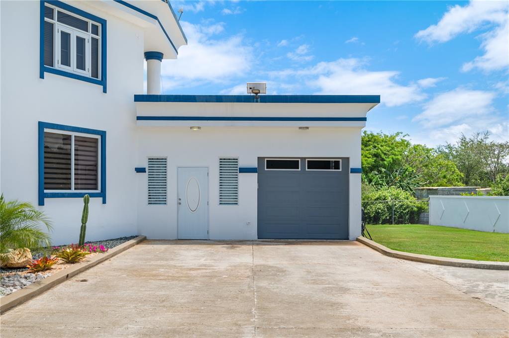 1, Calle Isamar, Isabela - 48