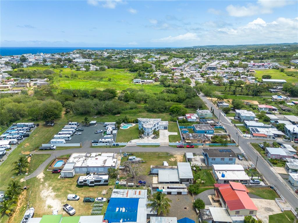 1, Calle Isamar, Isabela - 71