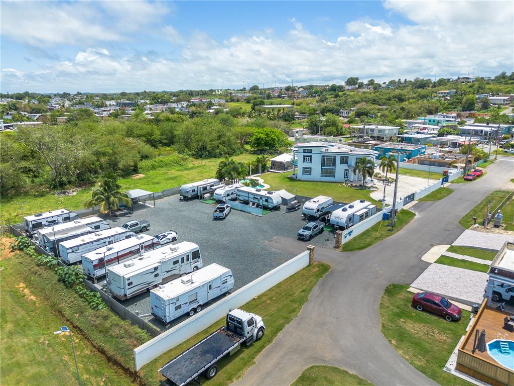 1, Calle Isamar, Isabela - 76
