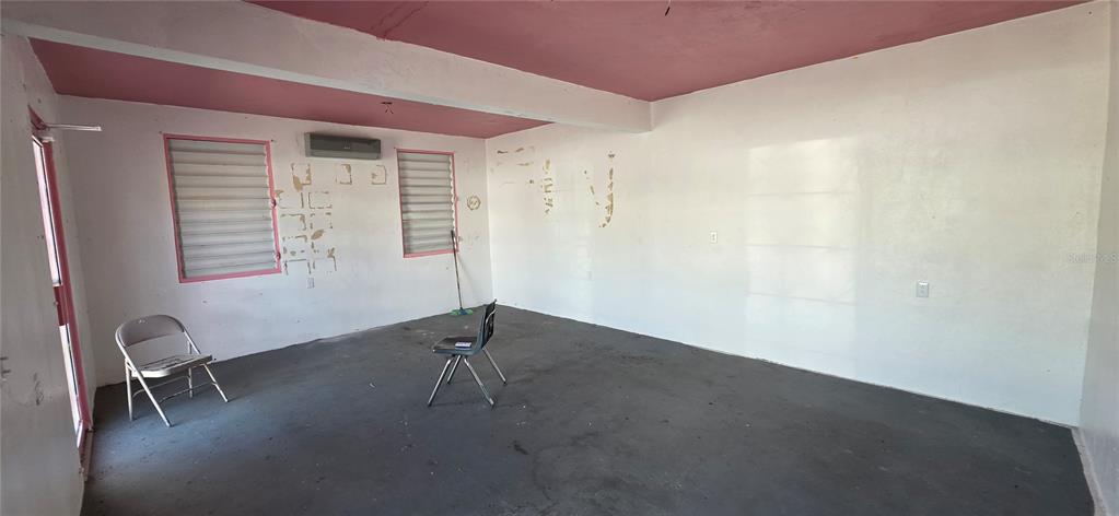 Carr #160, Almirante, Vega Baja - 38