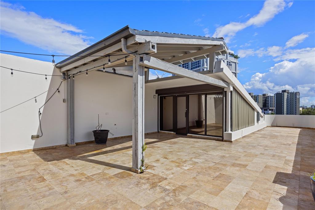PH4, 1404, Magdalena, San Juan - 10