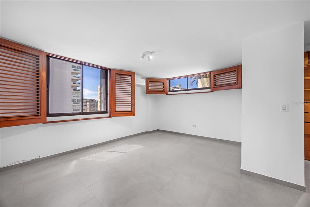 PH4, 1404, Magdalena, San Juan - 14
