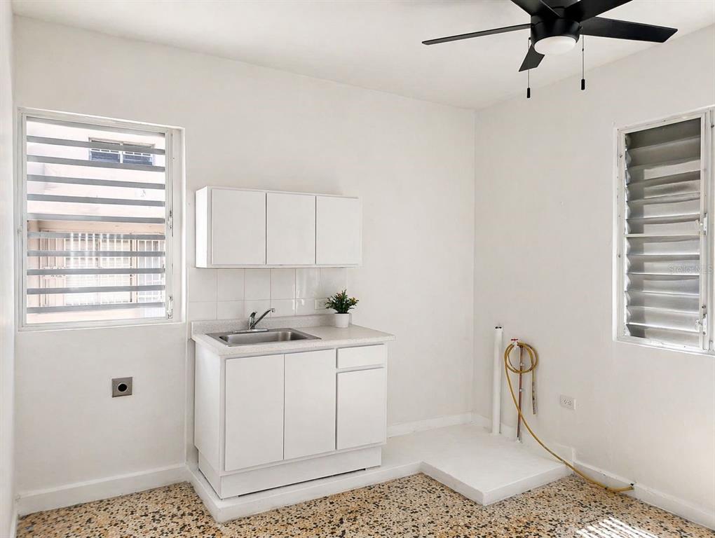 42, 42, Calle Maestre Esq. De Diego, Cidra - 2